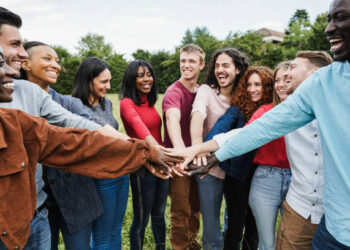 Bridging Borders: The Impact of Global Cultural Exchange Programs on Fostering Understanding