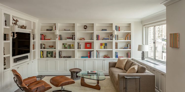 Transform Your Living Room with a Contemporary Shelving System