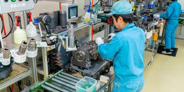 The Power of Fluid: How Hydraulic Systems Drive Modern Manufacturing